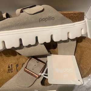 Taupe Birkenstock Woman’s Arizona Platform Sandal